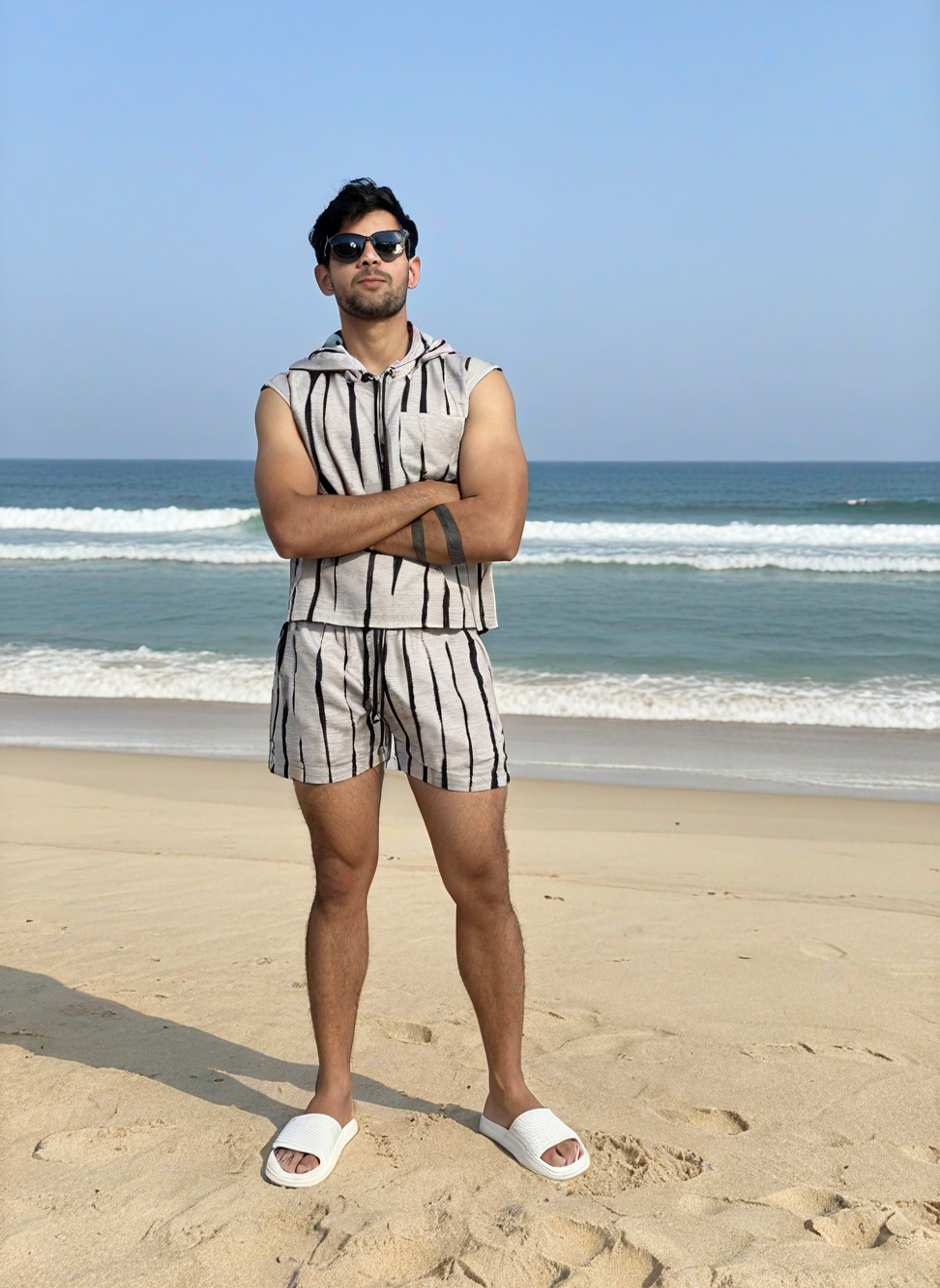 Printed Sleeveless hooded Beach wear Cord Set for Men