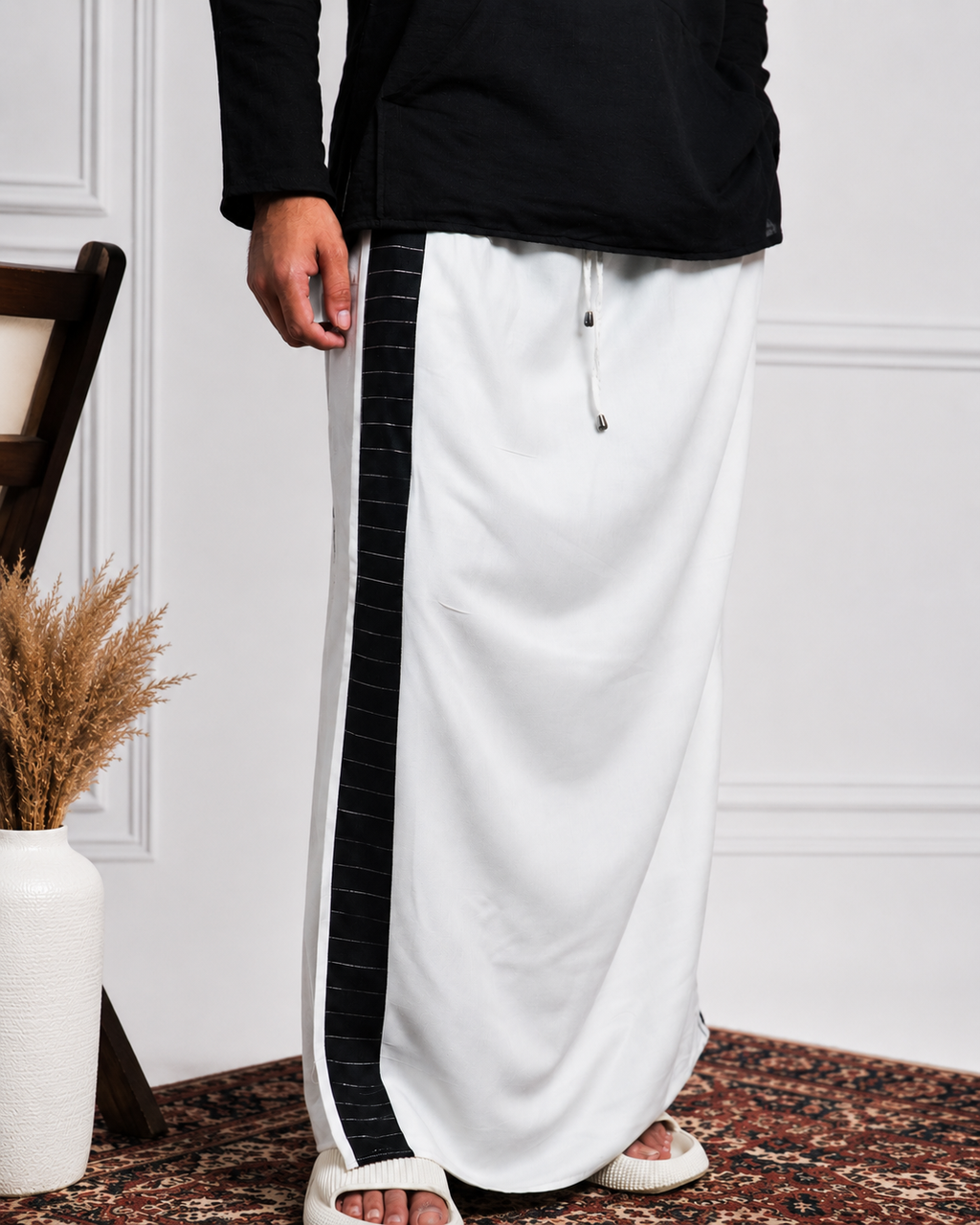 Men White  Colour Pajamalungi With Black And Silver Zari Stripe Panel