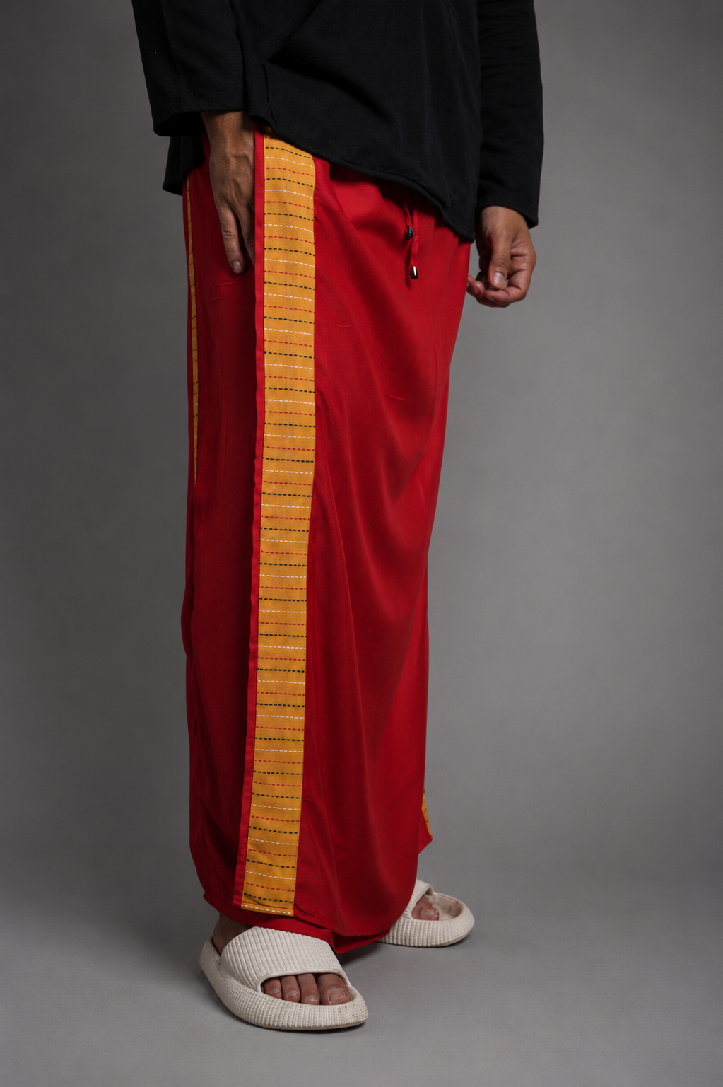 Men Red Colour Pajamalungi With Yellow Textured Stripe Panel