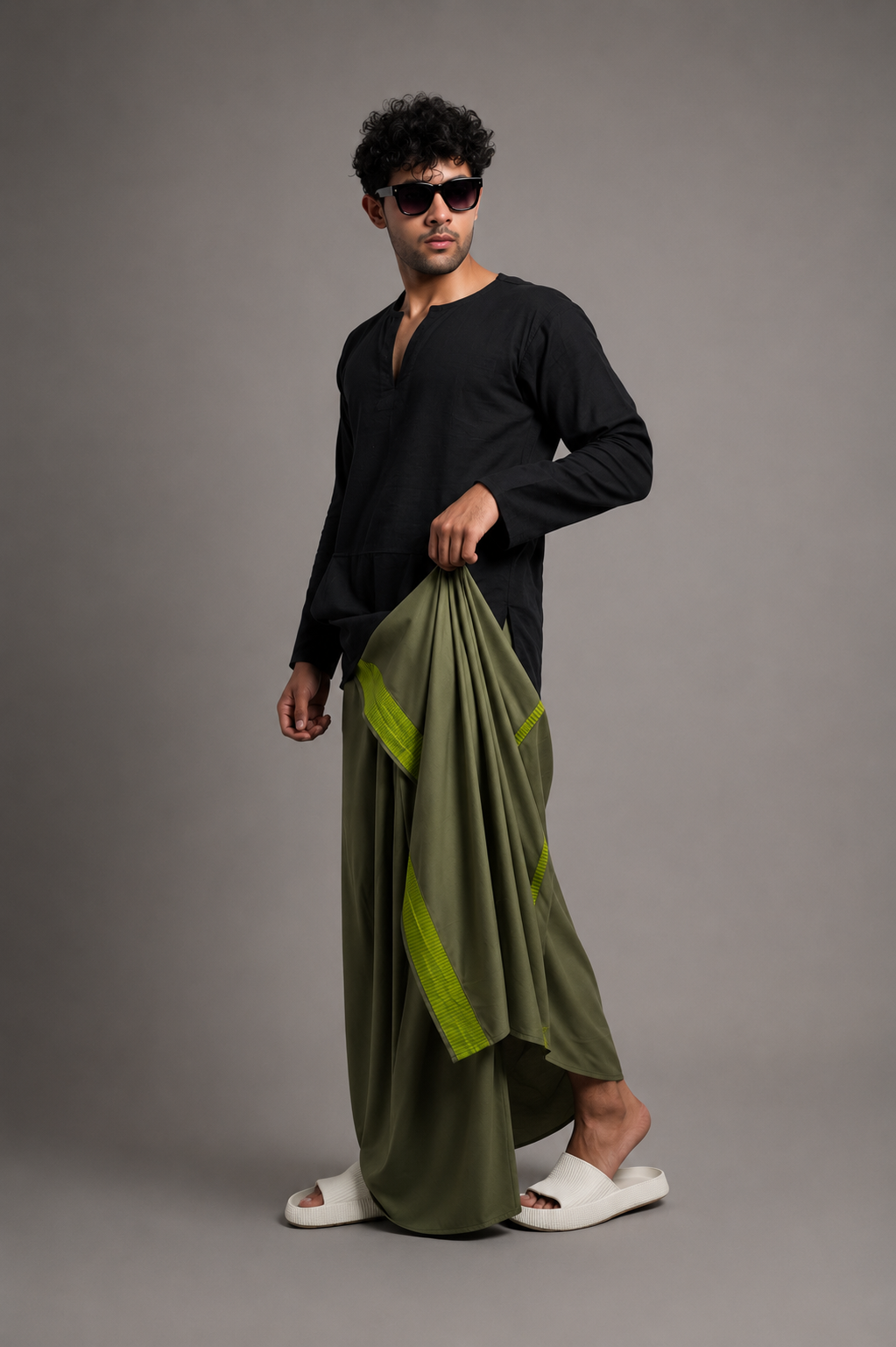 Men Olive Green Colour Pajamalungi With Green Textured Stripe Panel