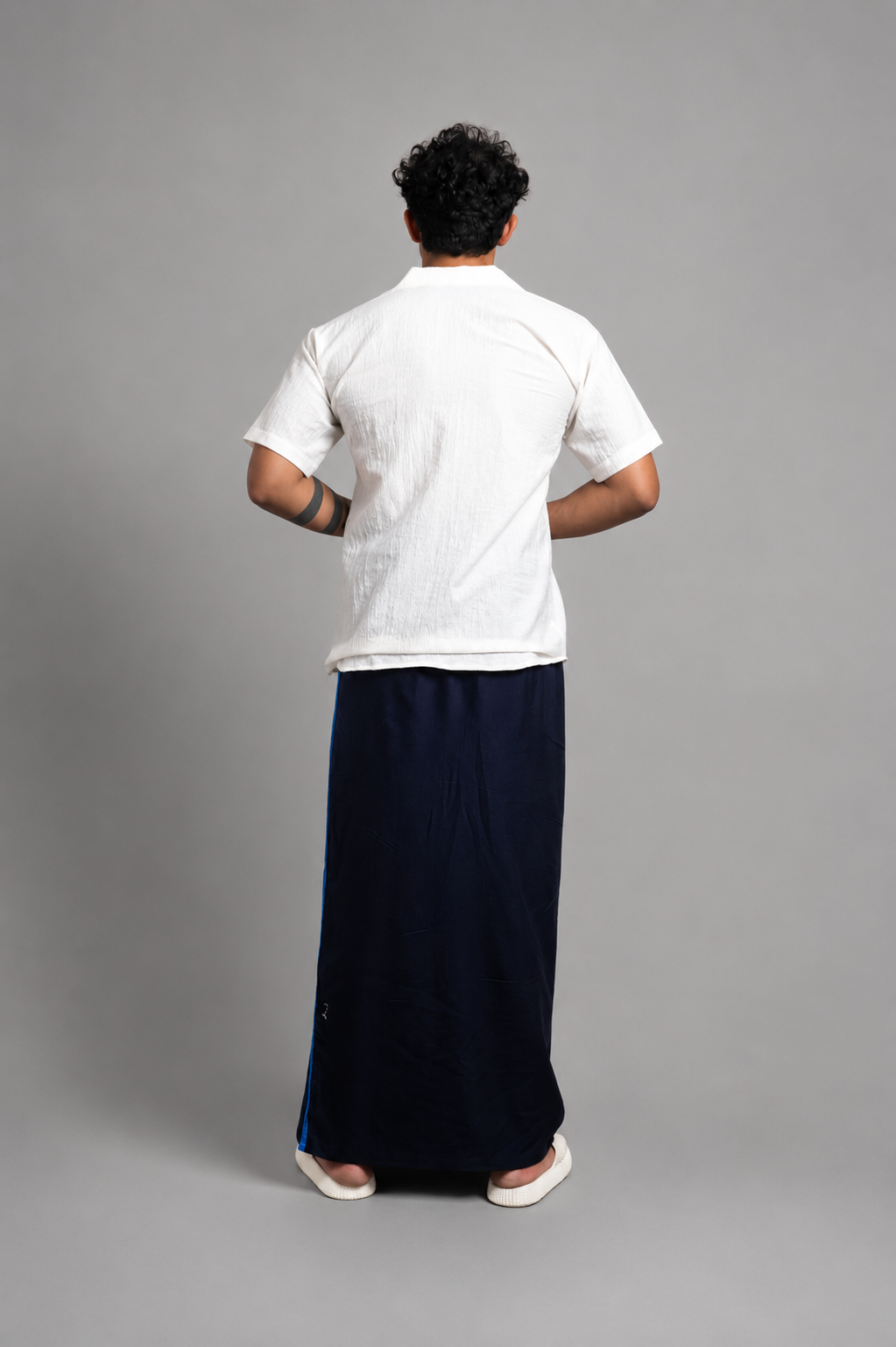 Men Navy Colour Pajamalungi With Blue  Textured Stripe Panel