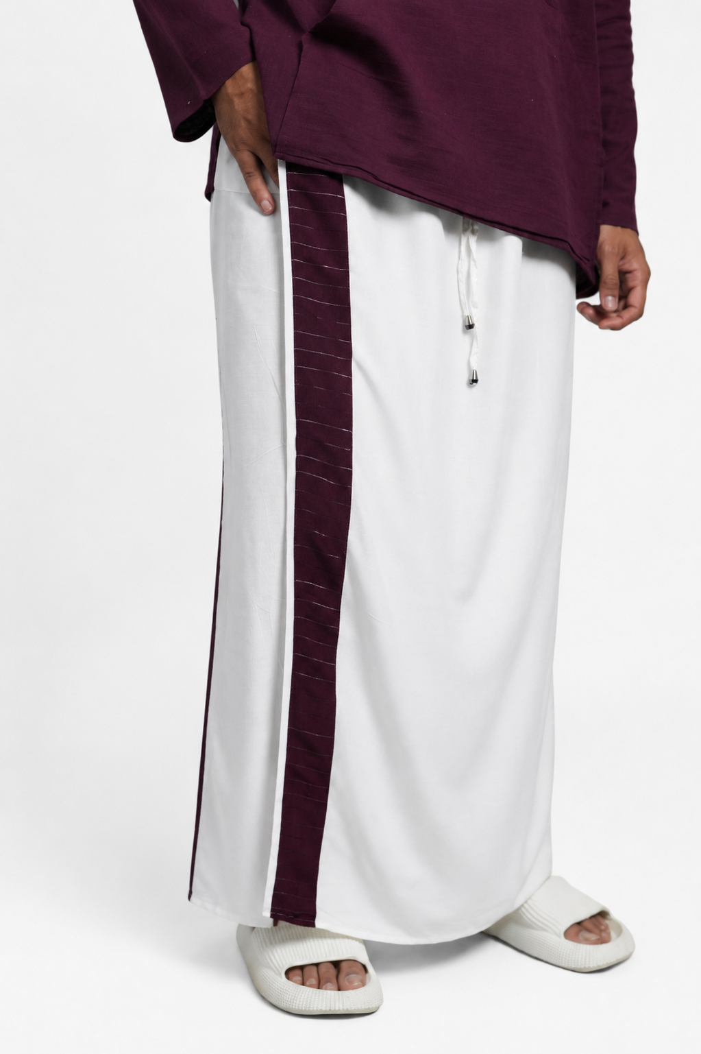 Men White Colour Pajamalungi With Wine / Silver Zari Stripe Panel