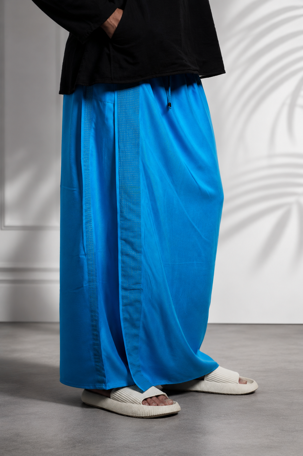 Men Blue Colour Pajamalungi With Blue And Gold Zari Stripe Panel