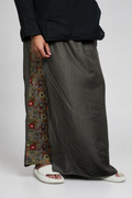 Men Mouse Colour Pajamalungi With  Floral Printed Panel