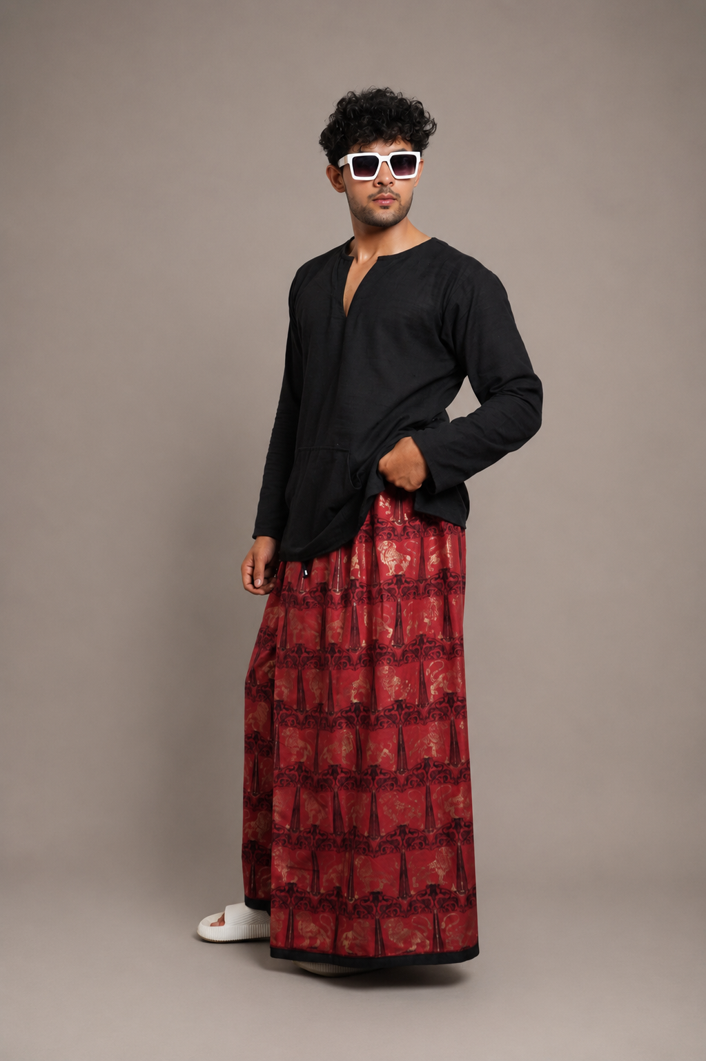 Men Lion Foil Print Red & Black Pleated  Pajamalungi