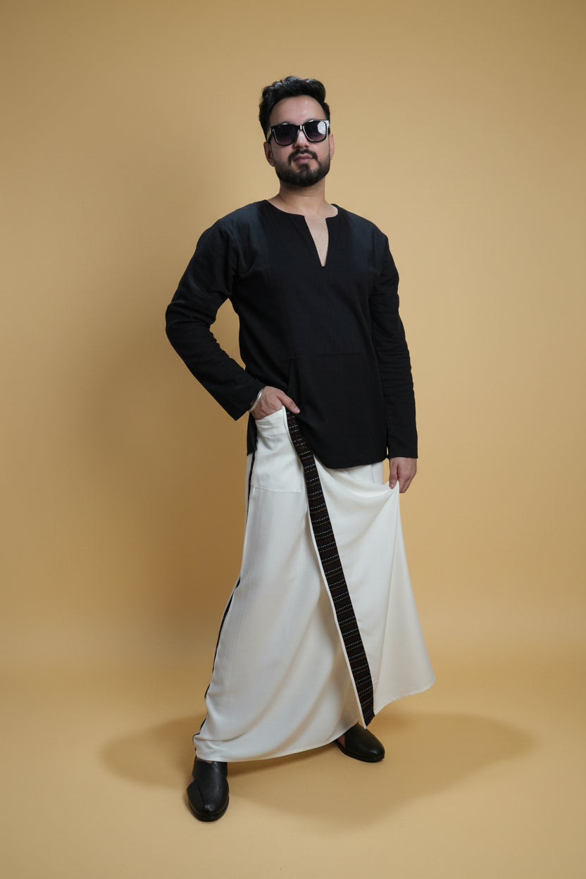 Men White Colour Pajamalungi With Black Stripe Panel