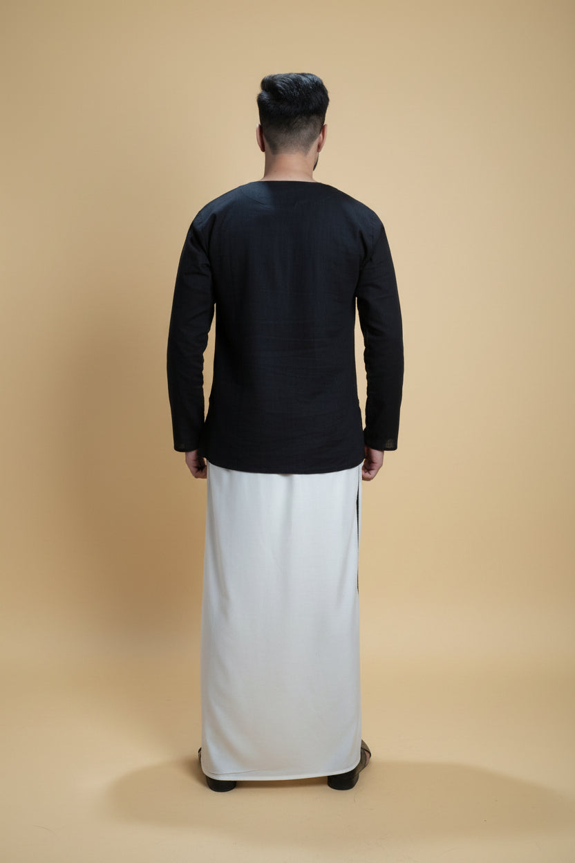 Men White Colour Pajamalungi With Black Stripe Panel