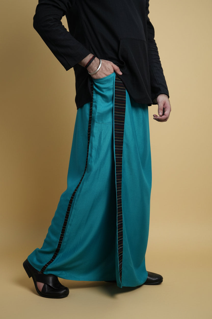 Men Ramagreen Colour Pajamalungi With Black Stripe Panel