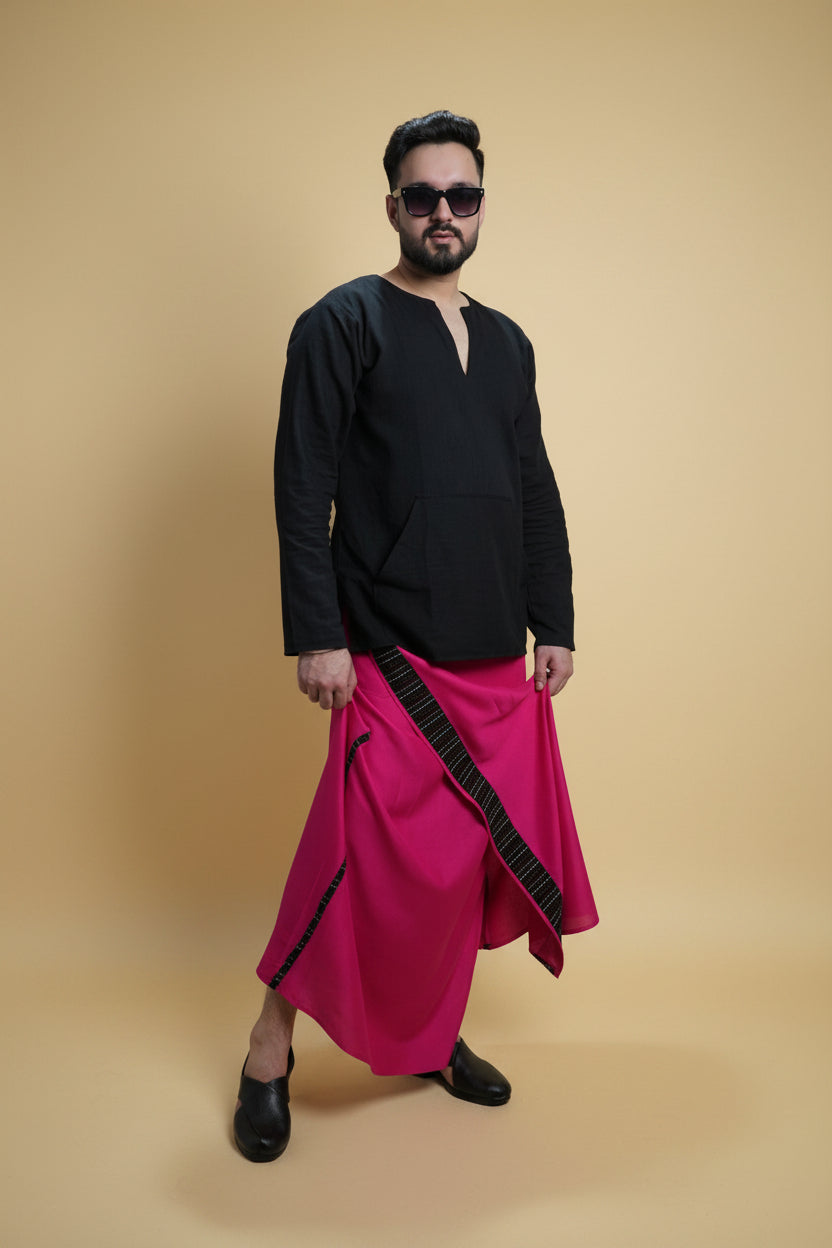 Men Pink Colour Pajamalungi With Black Stripe Panel