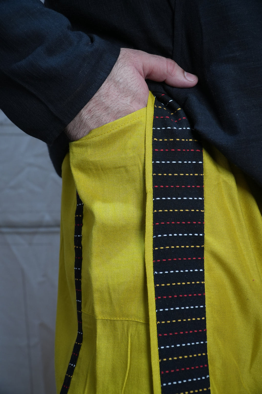Men Yellow Steve Colour Pajamalungi With Black Stripe Panel