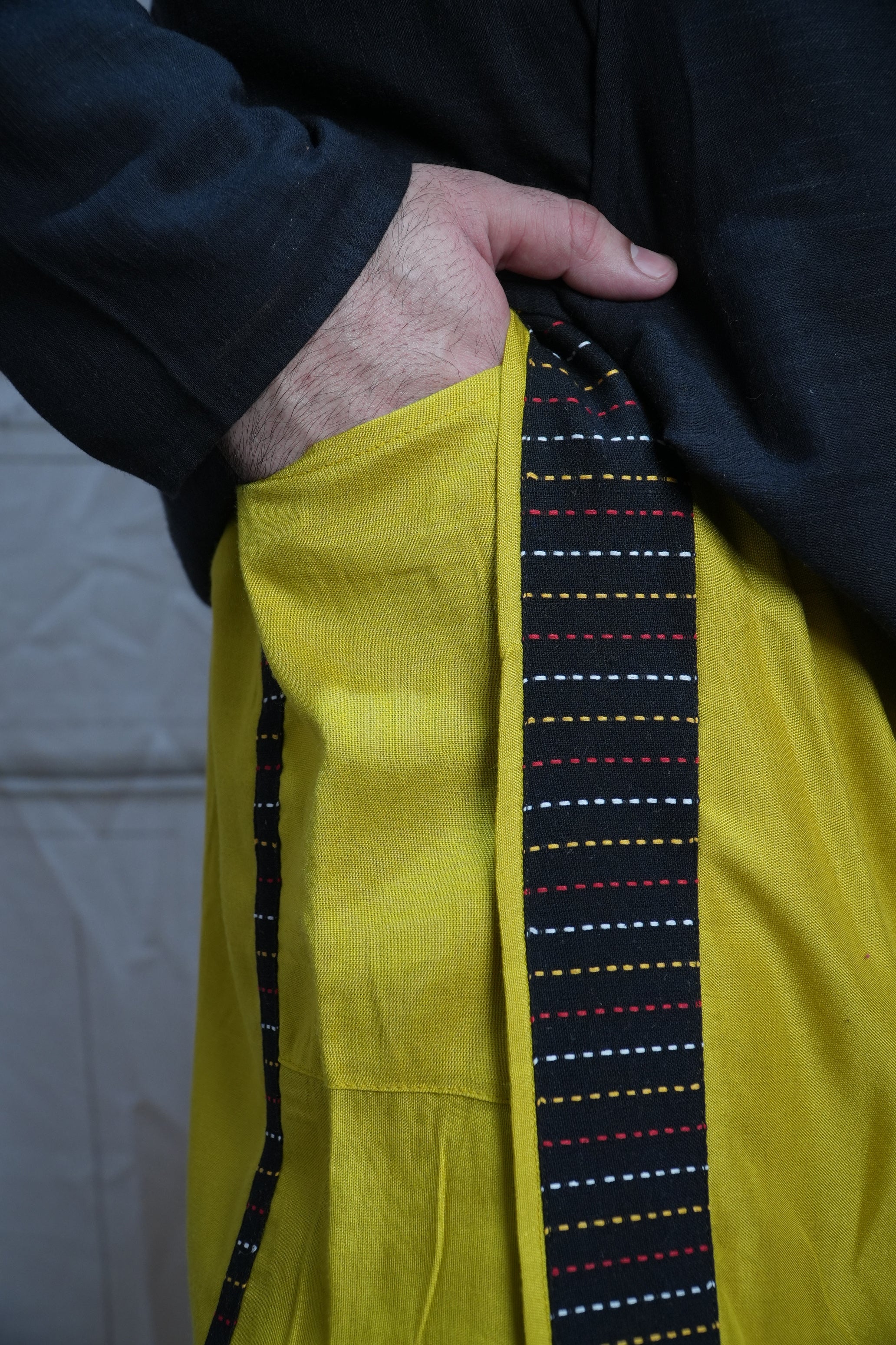 Men Yellow Steve Colour Pajamalungi With Black Stripe Panel
