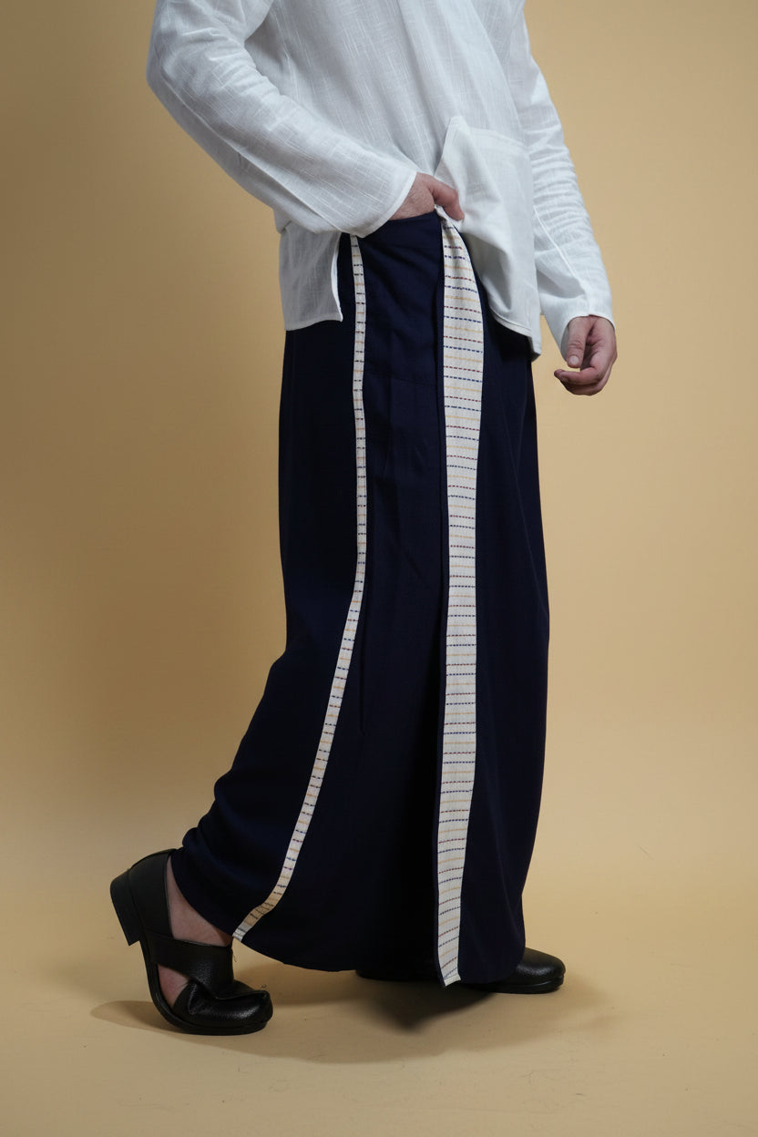 Men Navy Blue Colour Pajamalungi With White Stripe Panel