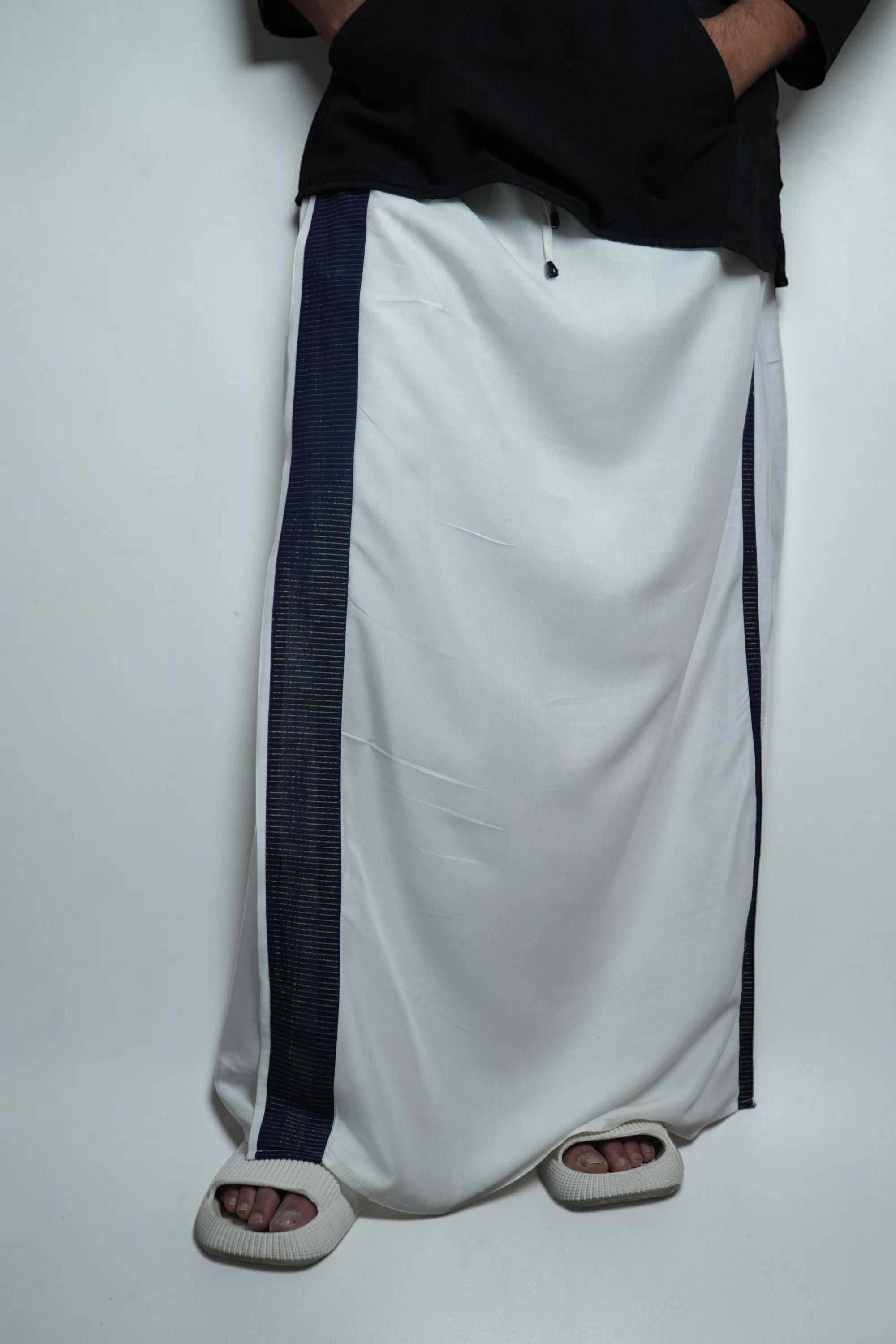Men White  Colour Pajamalungi With Navy And  Gold Zari Stripe Panel