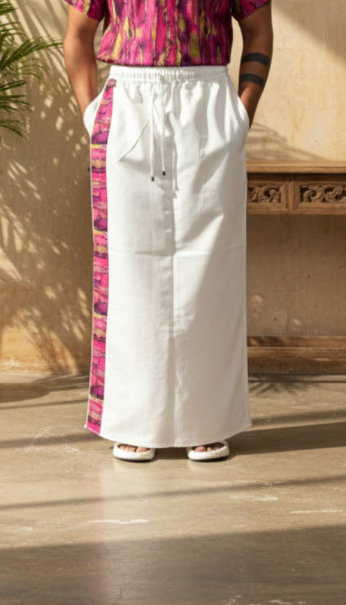 Men's White Cotton Pajamalungi with Vertical Contrast Stripe