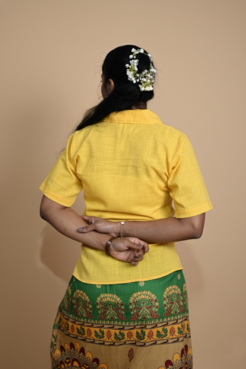 Women Solid Yellow Halfsleeve Kurti