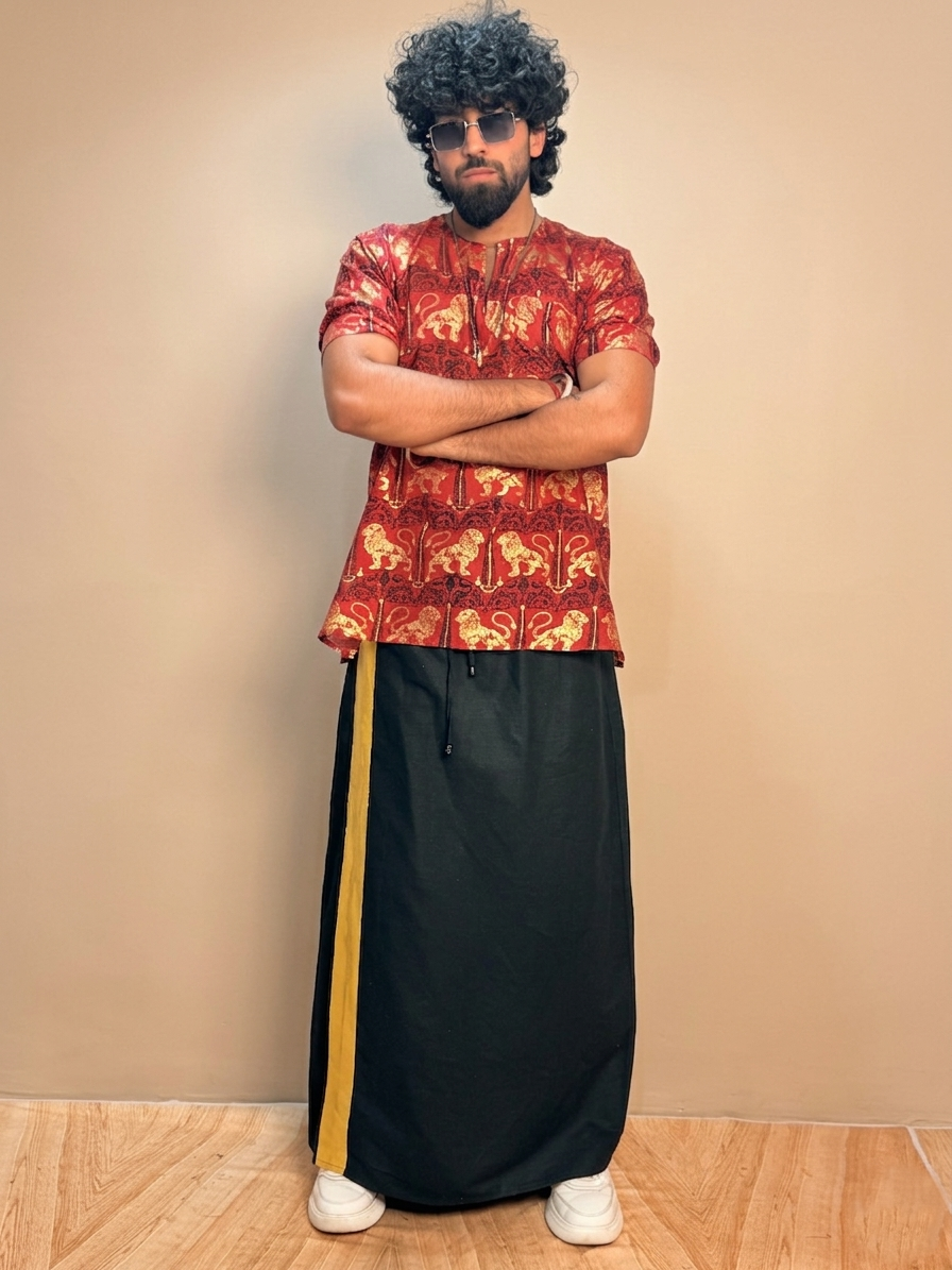 Mens short sleeve v neck royal lion foil print Kurta