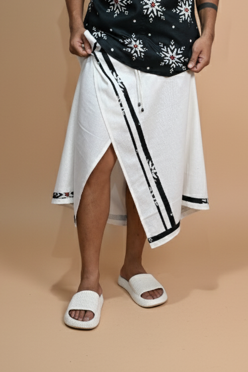 White Color Stripe Pajamalungi For Men