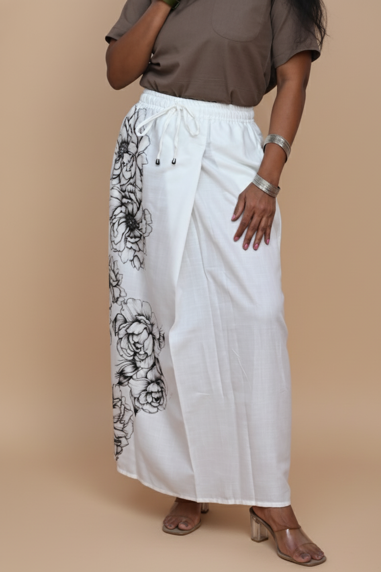 Women White Floral Digital Print Pajamalungi