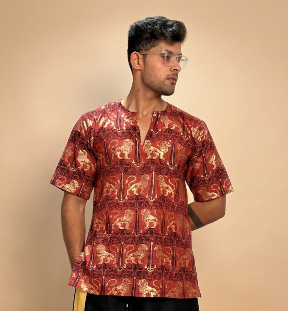 Mens short sleeve v neck royal lion foil print Kurta