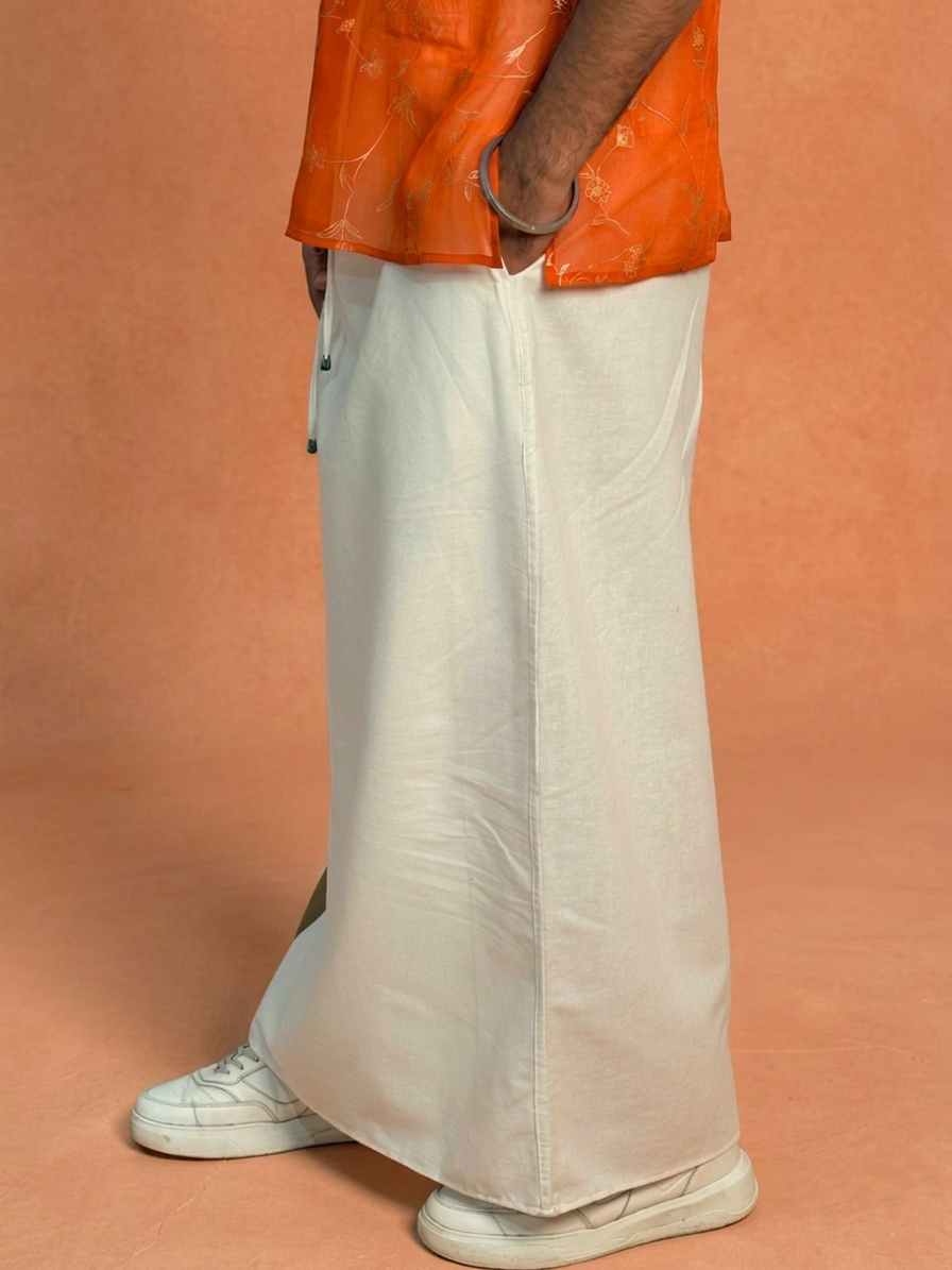 Men White Color With Copper Zari Stripe Pajamalungi