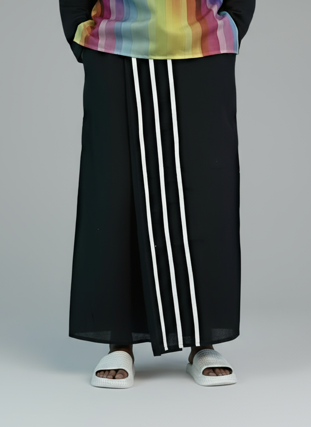 Black pajamalungi with stripes for men