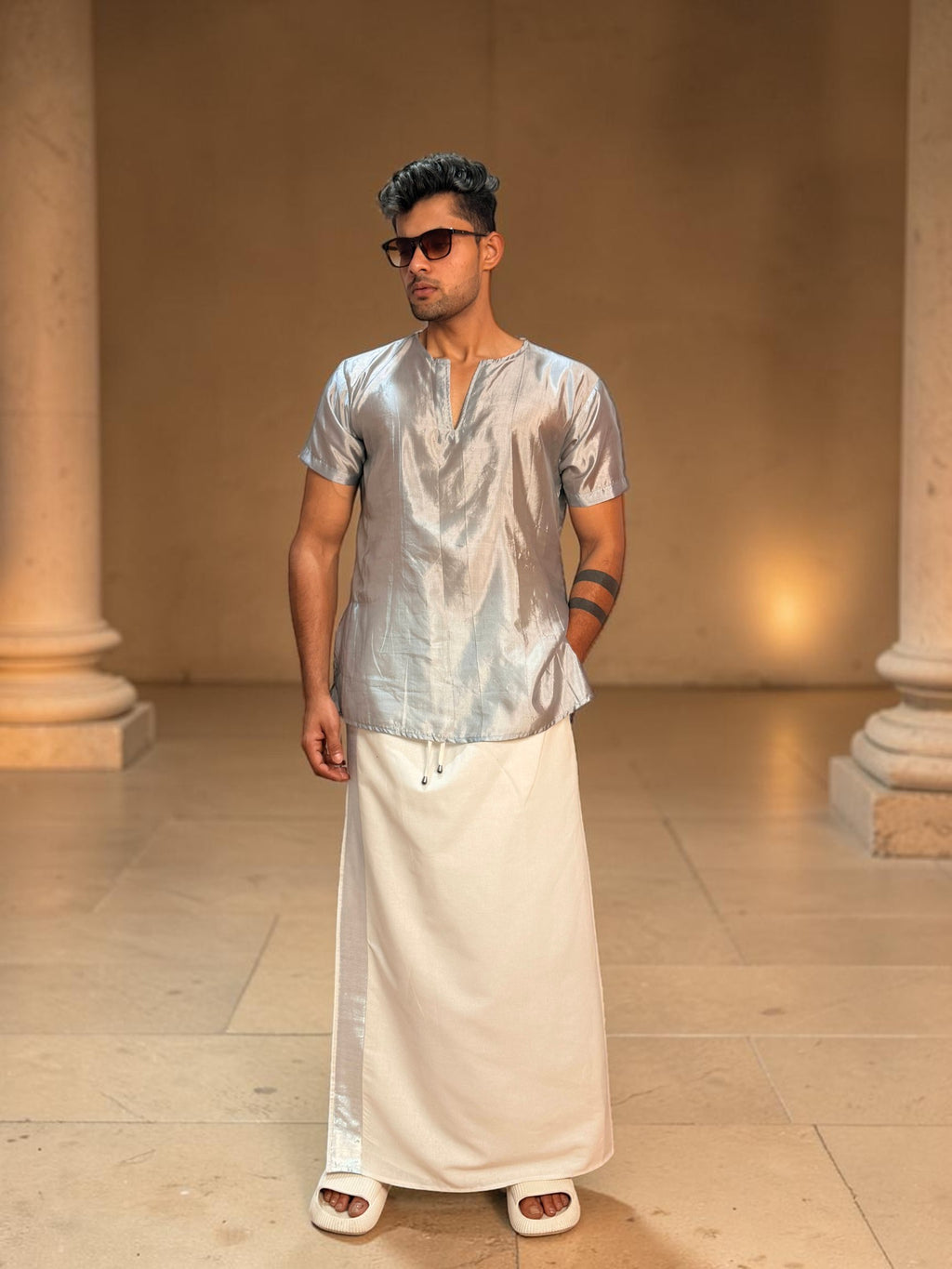 Men White Color With Grey Zari Stripe Pajamalungi