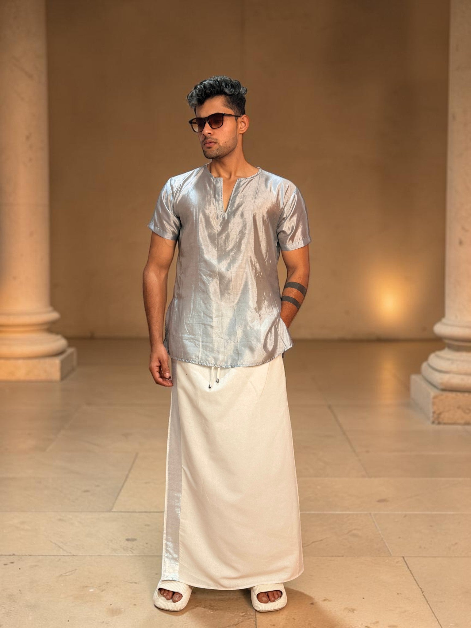 Men White Color With Grey Zari Stripe Pajamalungi