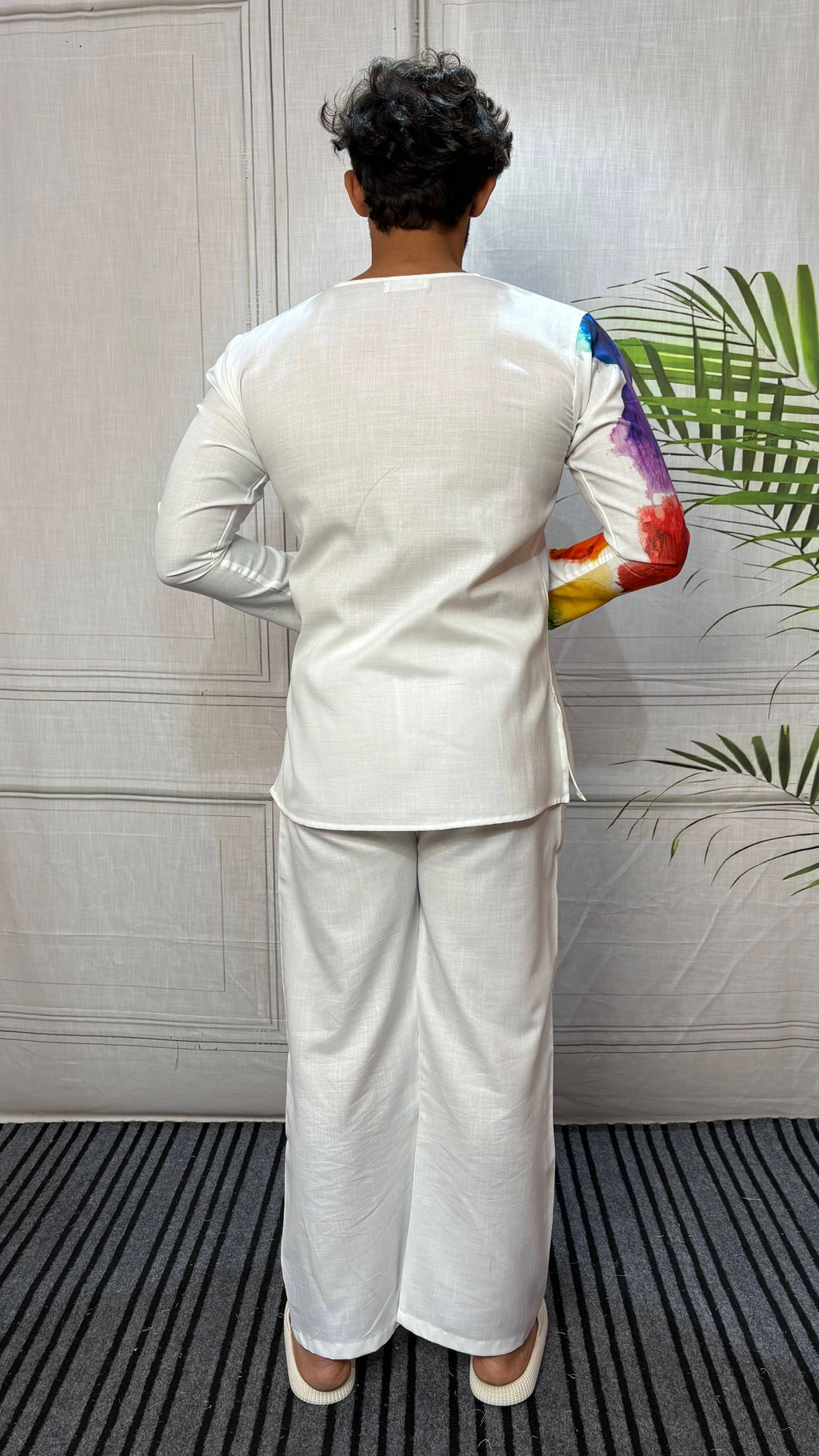 Men’s White Abstract Side Print Kurta