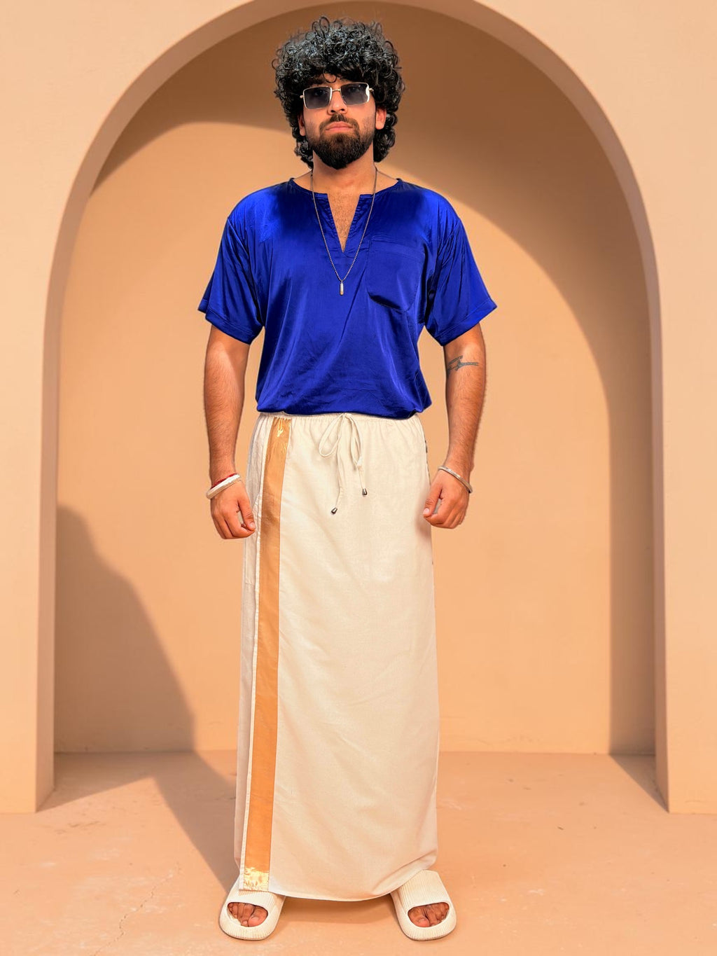 Men White Color With Light Golden Zari Stripe Pajamalungi