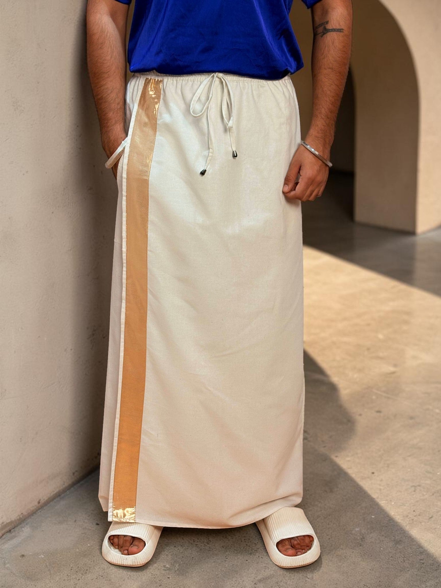 Men White Color With Light Golden Zari Stripe Pajamalungi