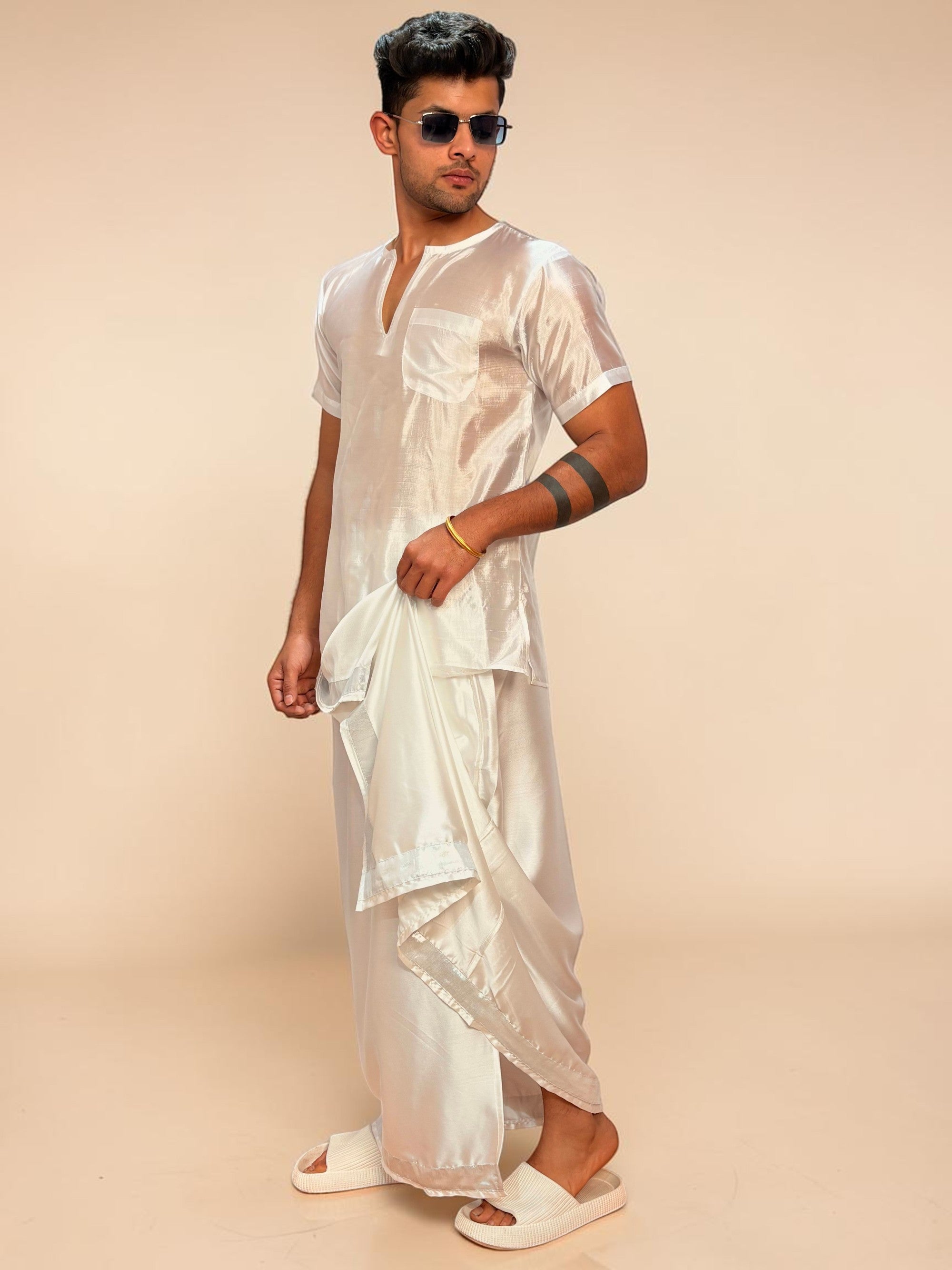 Men White Colour Silk Kurta
