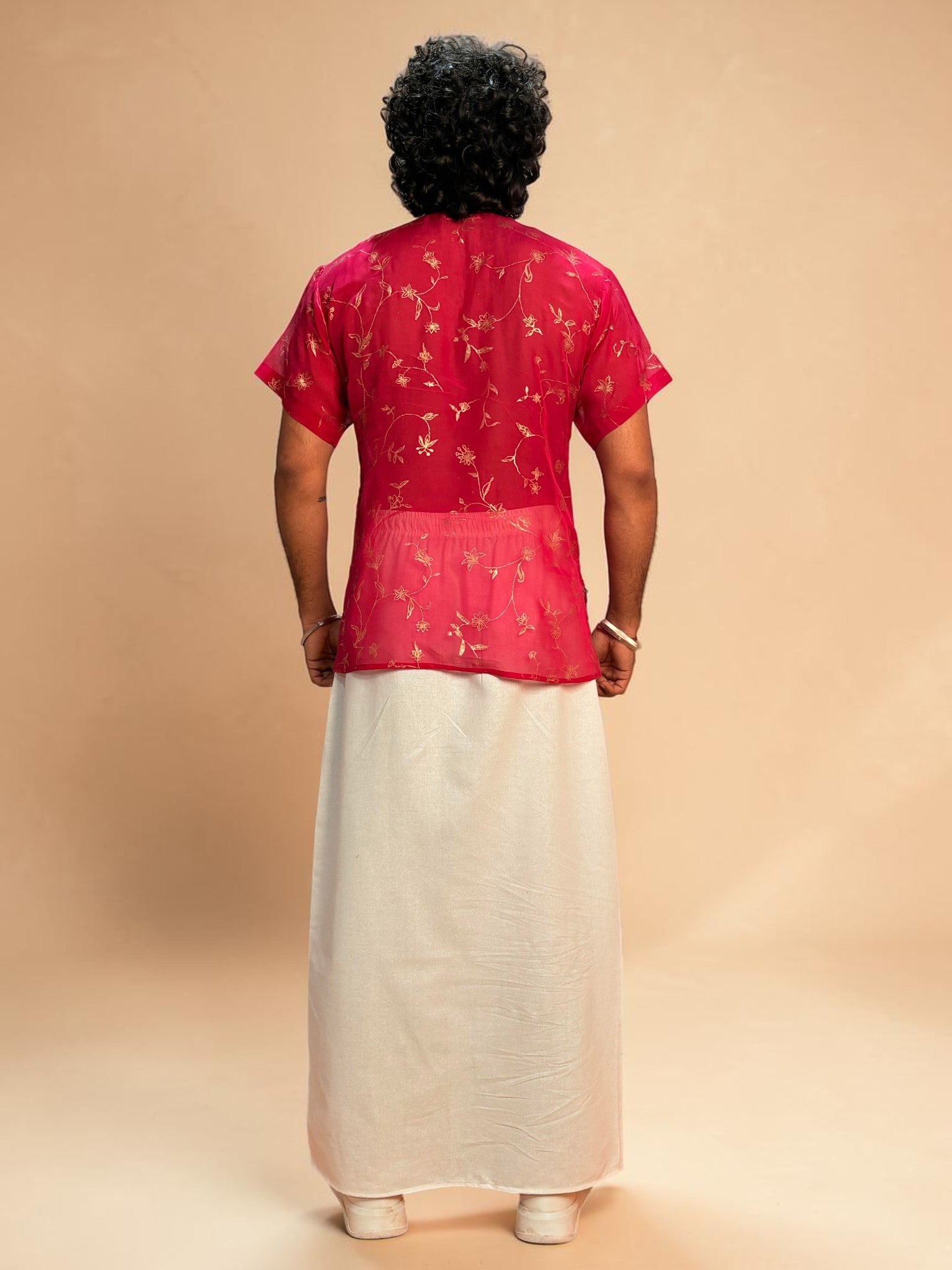 Men White Color With Copper Zari Stripe Pajamalungi