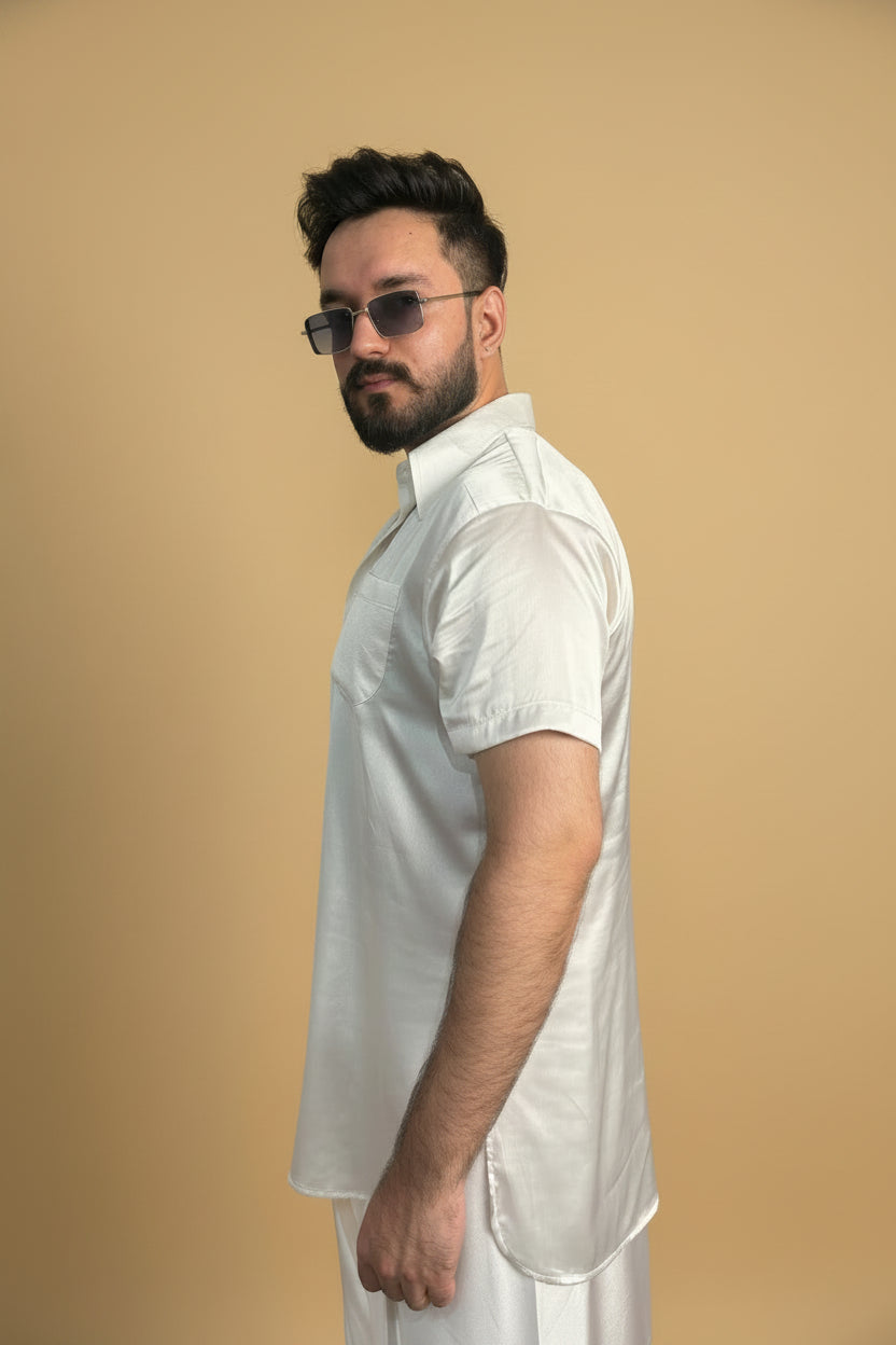 Men White Colour Satin Silk Collar Kurta