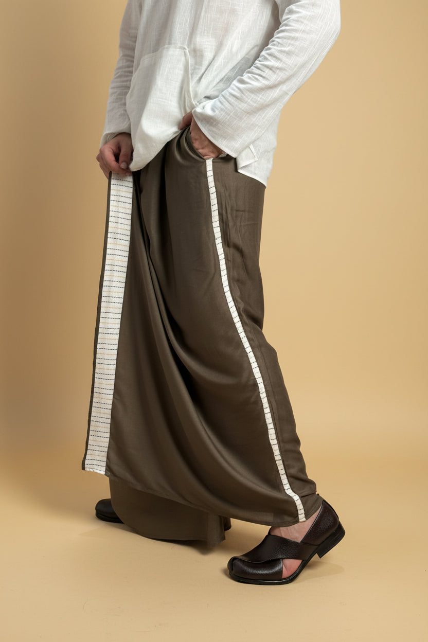 Men Mouse Colour Pajamalungi With White Stripe Panel
