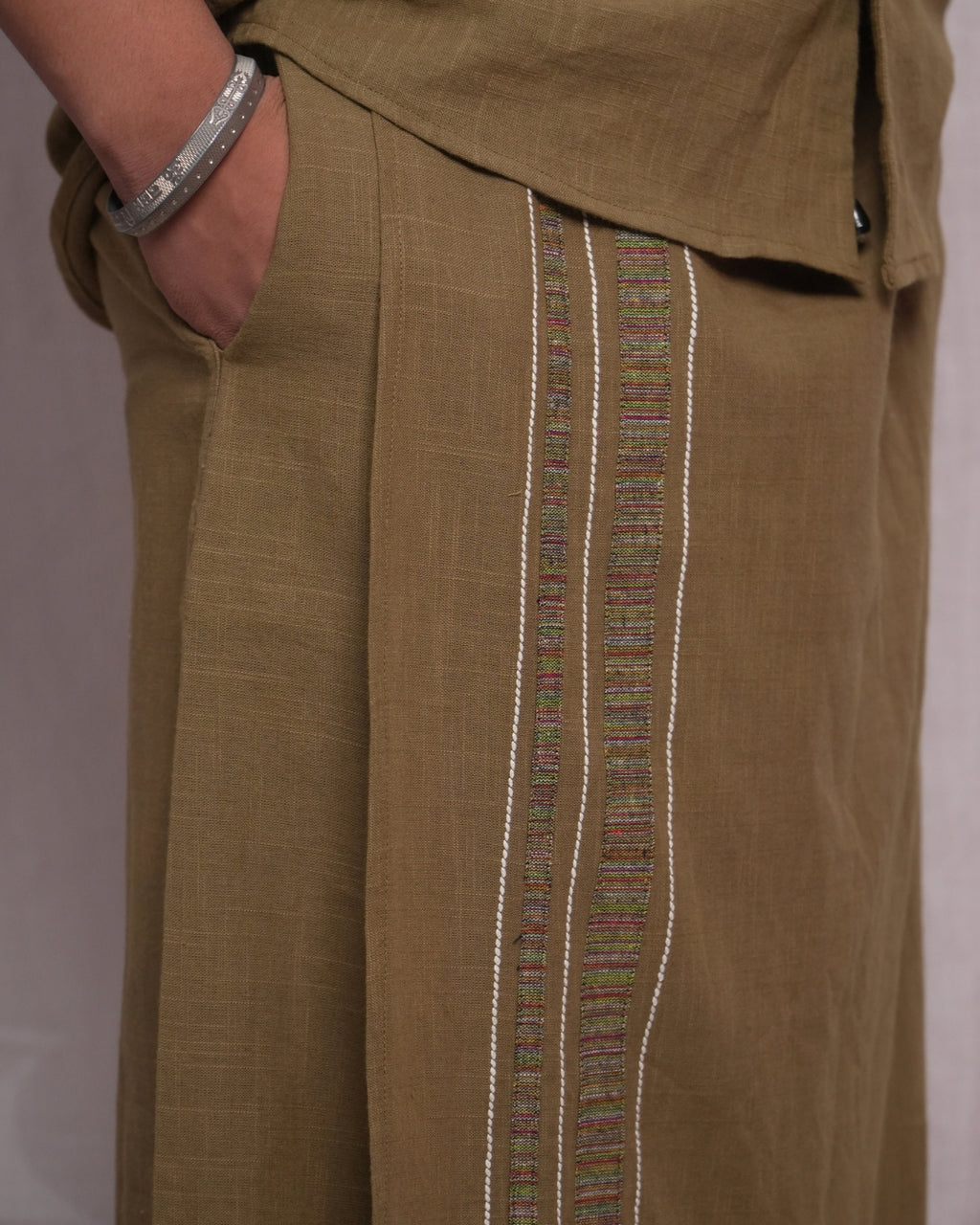 Premium Cotton Stripe Pajamalungi – Khaki